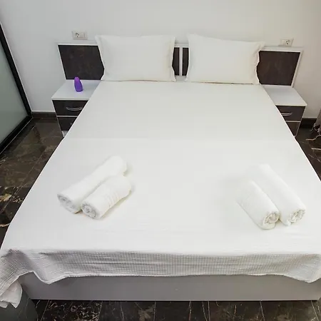 Casa Delia Guest house 3*